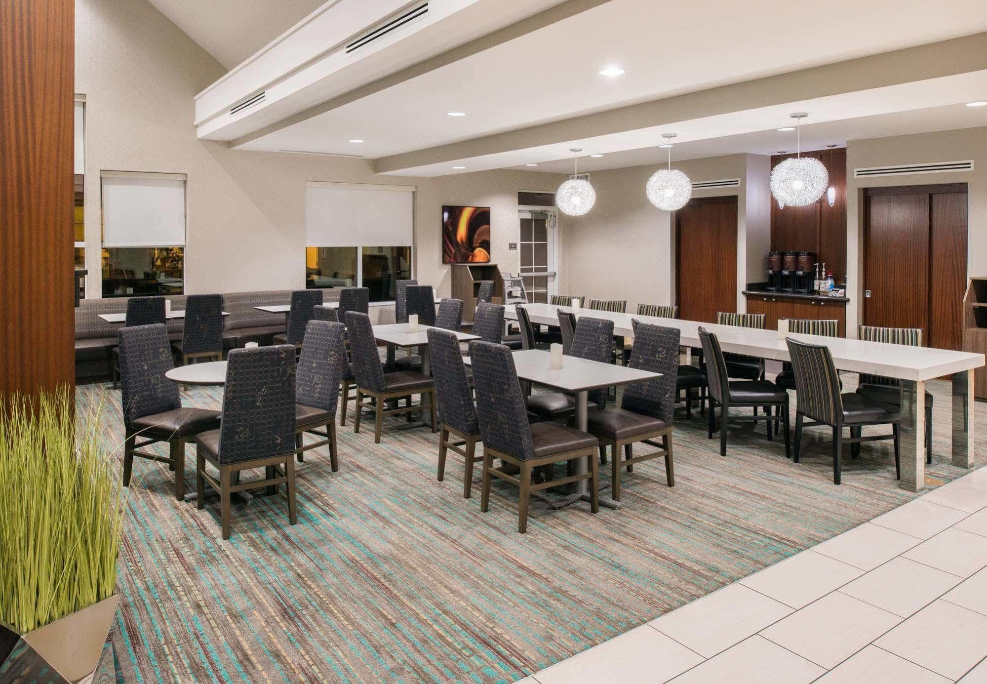 Residence Inn By Marriott Harrisonburg Bagian luar foto